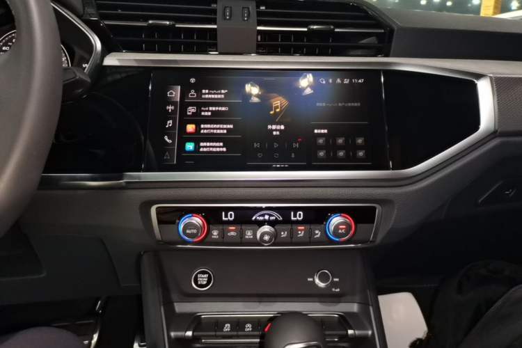 Used Audi Q3 2025 quattro 45th Anniversary Edition 35TFSI Fashionable and Dynamic Model Audio And AC Panel