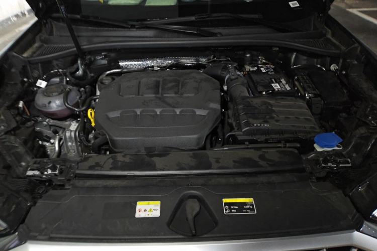 Used Audi Q3 2025 quattro 45th Anniversary Edition 40TFSI Fashionable and Dynamic Model Engine Bay