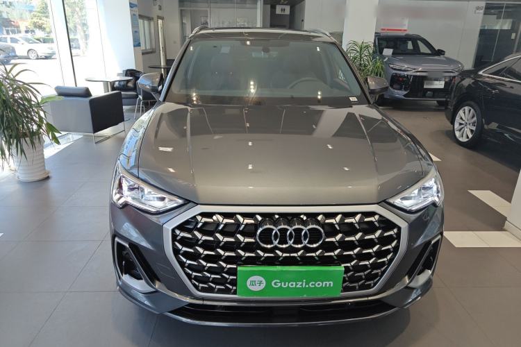 Used Audi Q3 2025 quattro 45th Anniversary Edition 35TFSI Fashionable and Dynamic Model Front