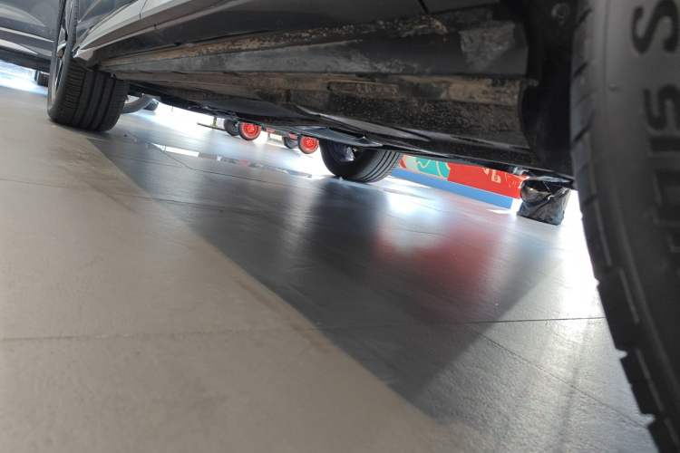 Used Audi Q3 2025 quattro 45th Anniversary Edition 35TFSI Fashionable and Dynamic Model Left Side Sill