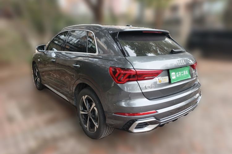 Used Audi Q3 2025 quattro 45th Anniversary Edition 35TFSI Advanced Style Model Rear Left 45 Deg