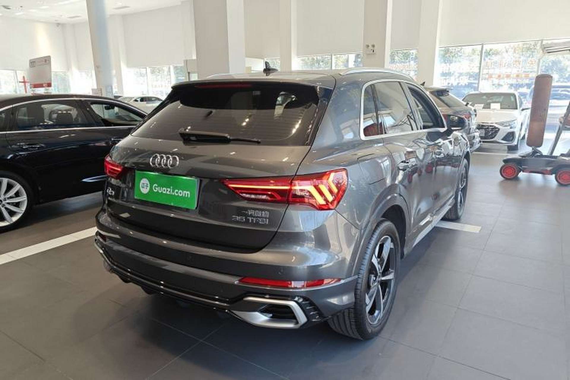 Used Audi Q3 2025 quattro 45th Anniversary Edition 35TFSI Fashionable and Dynamic Model Rear Right 45 Deg