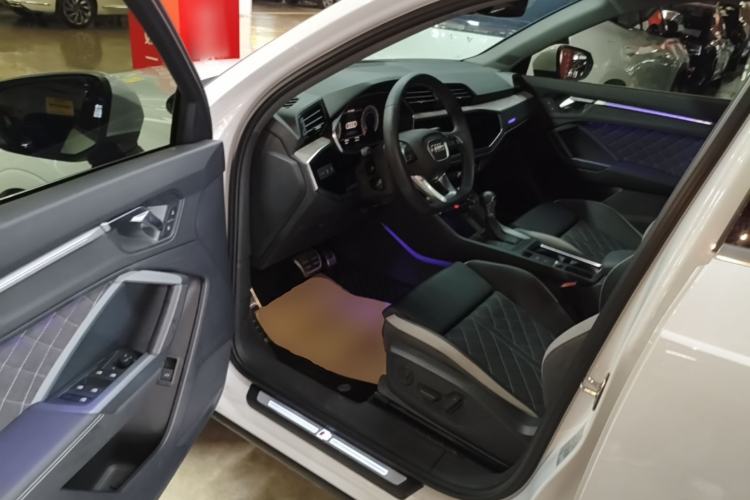Used Audi Q3 2025 quattro 45th Anniversary Edition 35TFSI Fashionable and Dynamic Model Driver Seat