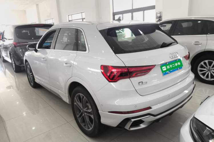 Used Audi Q3 2025 quattro 45th Anniversary Edition 40TFSI Fashionable and Dynamic Model Exterior 2