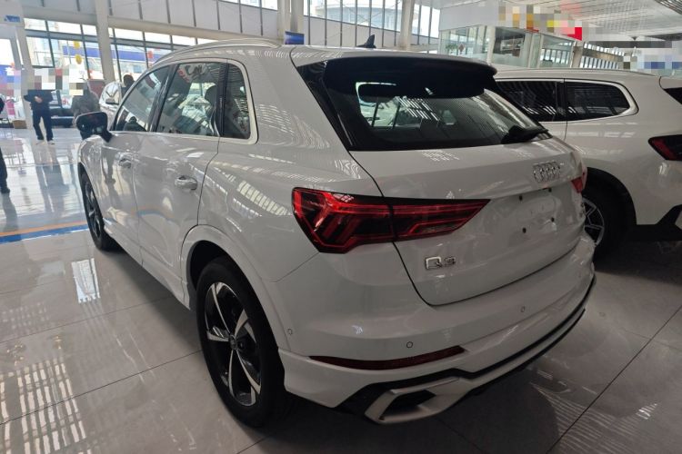 Used Audi Q3 2025 quattro 45th Anniversary Edition 35TFSI Fashionable and Dynamic Model Exterior 2