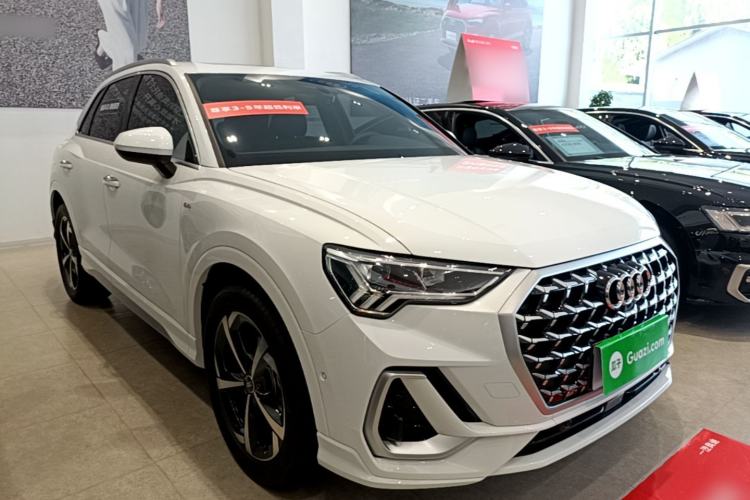 Used Audi Q3 2025 quattro 45th Anniversary Edition 35TFSI Fashionable and Dynamic Model Front Right 45 Deg