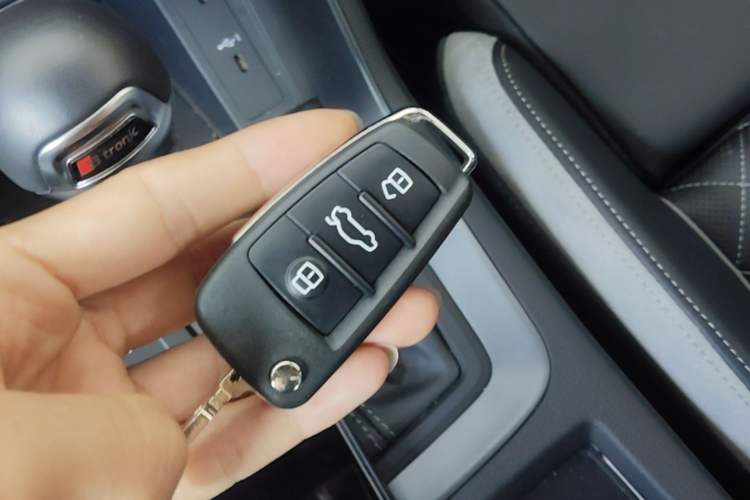 Used Audi Q3 2025 quattro 45th Anniversary Edition 40TFSI Fashionable and Dynamic Model Interior 1