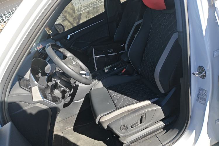Used Audi Q3 2025 quattro 45th Anniversary Edition 35TFSI Fashionable and Dynamic Model Left Front Seat