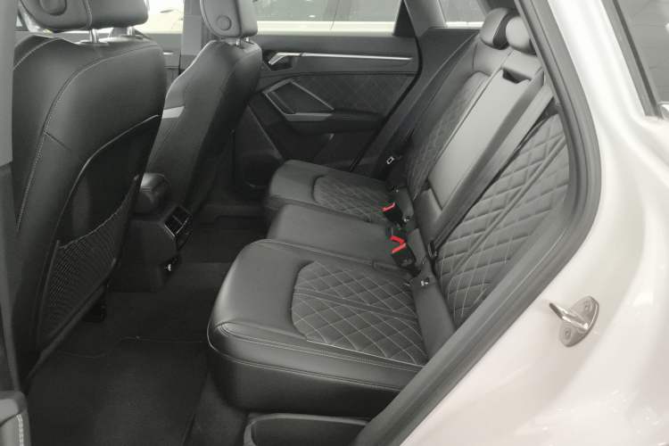 Used Audi Q3 2025 quattro 45th Anniversary Edition 40TFSI Fashionable and Dynamic Model Left Rear Seat