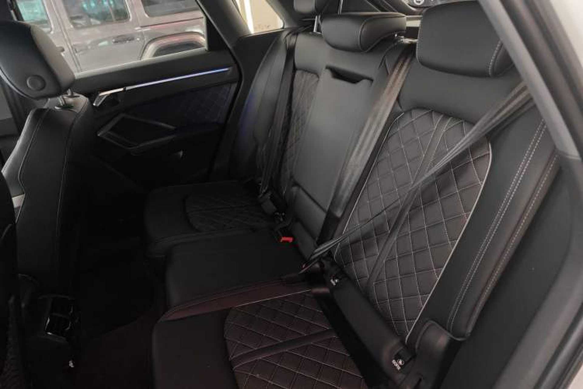 Used Audi Q3 2025 quattro 45th Anniversary Edition 35TFSI Fashionable and Dynamic Model Left Rear Seat