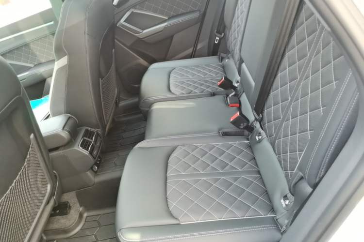 Used Audi Q3 2025 quattro 45th Anniversary Edition 35TFSI Fashionable and Dynamic Model Left Rear Seat
