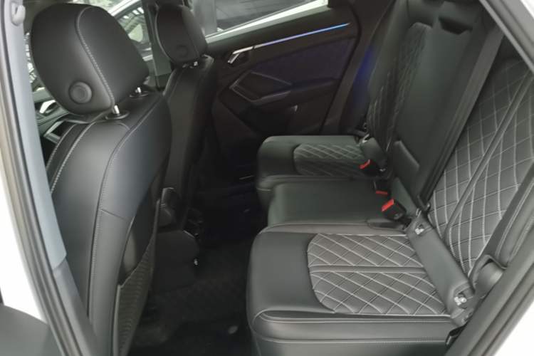 Used Audi Q3 2025 quattro 45th Anniversary Edition 35TFSI Fashionable and Dynamic Model Left Rear Seat