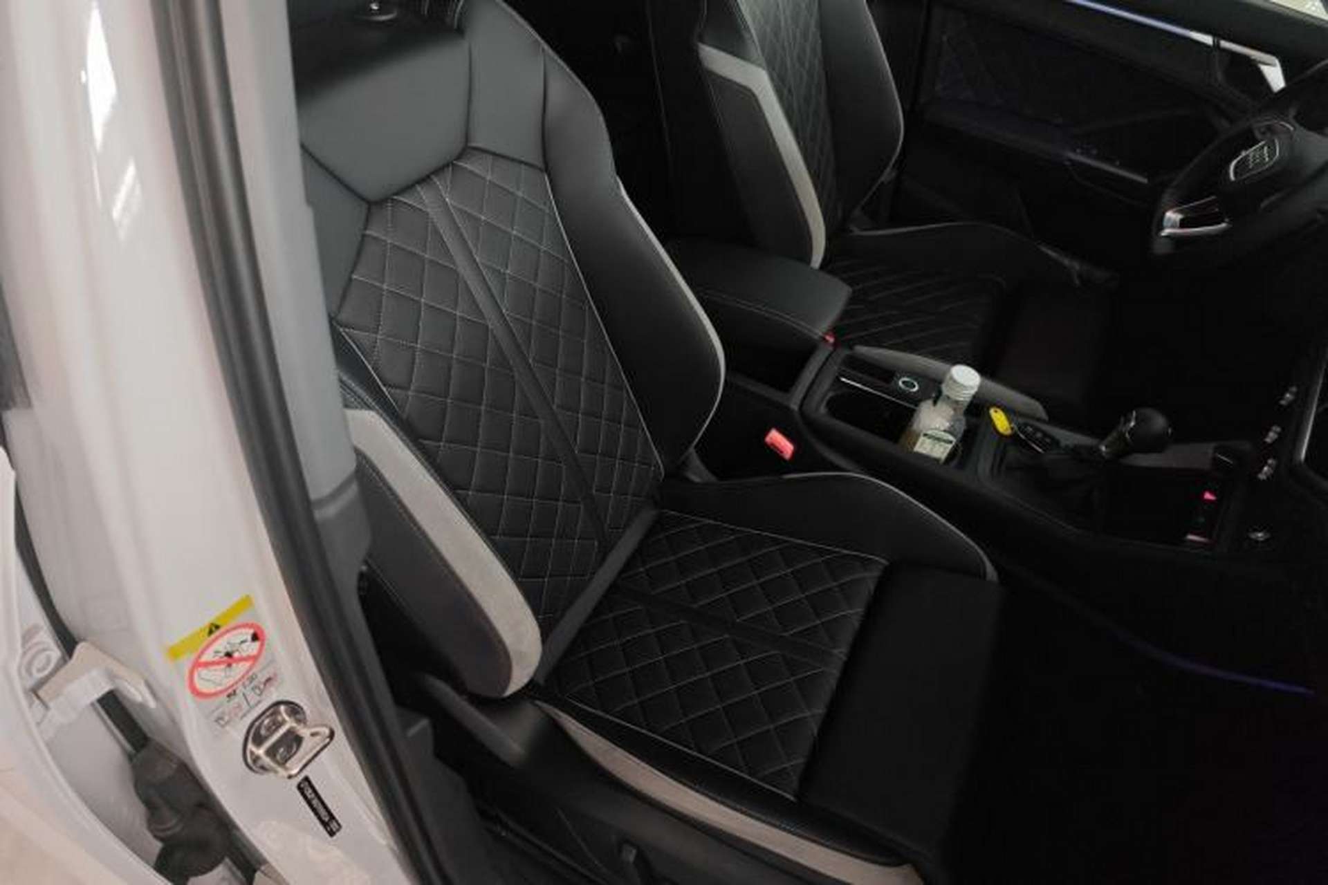 Used Audi Q3 2025 quattro 45th Anniversary Edition 35TFSI Fashionable and Dynamic Model Right Front Seat