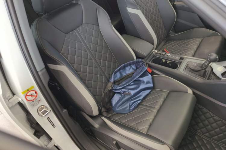Used Audi Q3 2025 quattro 45th Anniversary Edition 35TFSI Progressive Dynamic Model Right Front Seat