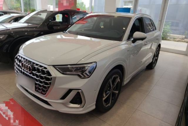 Used Audi Q3 2025 quattro 45th Anniversary Edition 35TFSI Progressive Dynamic Model