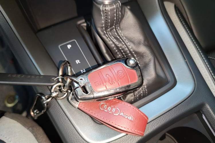 Used Audi Q3 2025 quattro 45th Anniversary Edition 40TFSI Fashionable and Dynamic Model Vehicle Key
