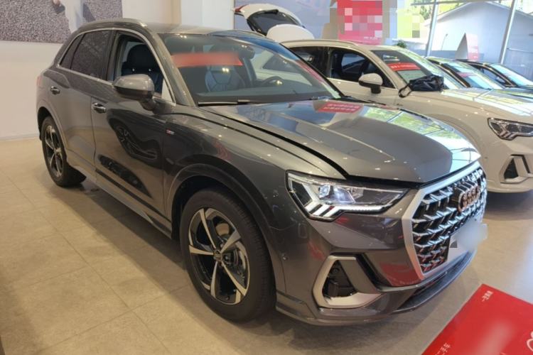 Used Audi Q3 2026 Model Range: quattro 45th Anniversary Collector’s Edition 35TFSI Fashion Dynamic Edition Front Right 45 Deg