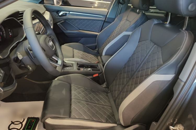 Used Audi Q3 2026 Model Range: quattro 45th Anniversary Collector’s Edition 35TFSI Fashion Dynamic Edition Left Front Seat