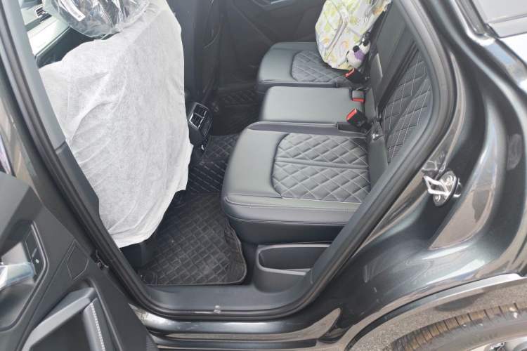 Used Audi Q3 2026 Model Range: quattro 45th Anniversary Collector’s Edition 35TFSI Fashion Dynamic Edition Left Rear Seat