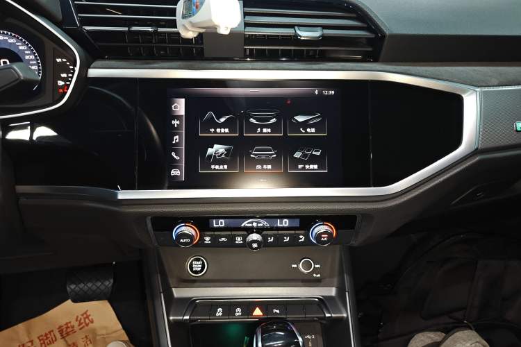 Used Audi Q3 Sportback 2020 40 TFSI Fashion Model Audio And AC Panel