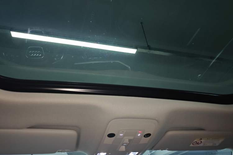 Used Audi Q3 Sportback 2020 40 TFSI Fashion Model Headliner