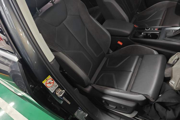 Used Audi Q3 Sportback 2020 40 TFSI Fashion Model Right Front Seat