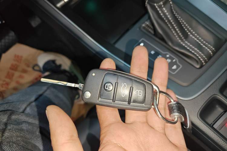Used Audi Q3 Sportback 2020 40 TFSI Fashion Model Vehicle Key