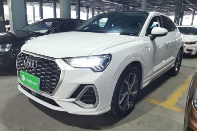 Ojetý Audi Q3 Sportback 2020 40 TFSI Fashion Model
