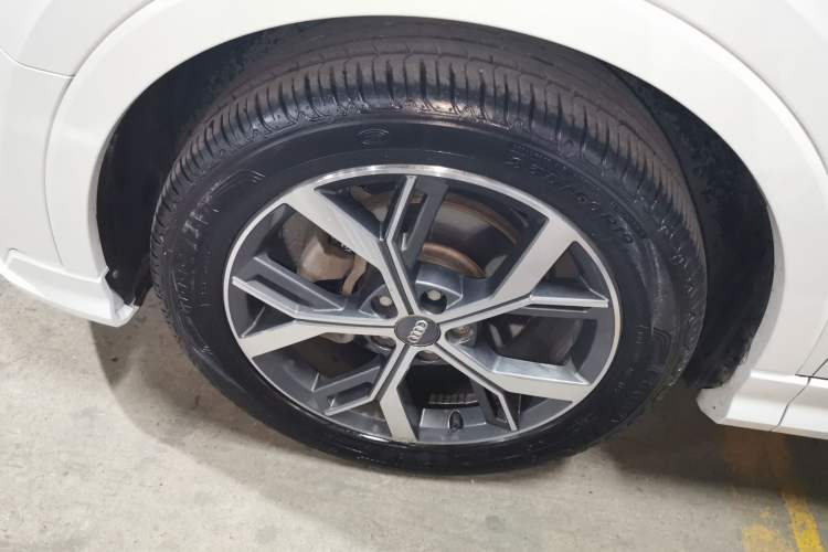 Used Audi Q3 Sportback 2020 40 TFSI Fashion Model Left Front Wheel Hub