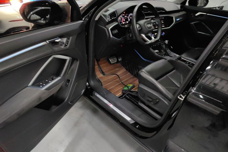 Used Audi Q3 Sportback 2020 45 TFSI quattro Fashion Edition Driver Seat