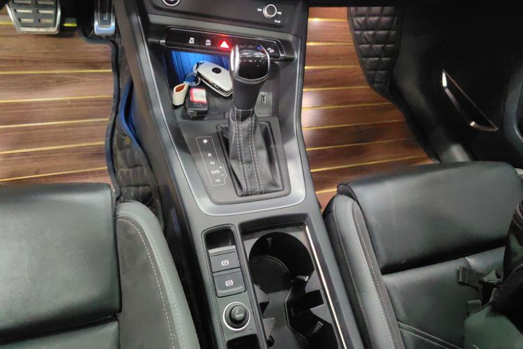 Used Audi Q3 Sportback 2020 45 TFSI quattro Fashion Edition Gear Lever