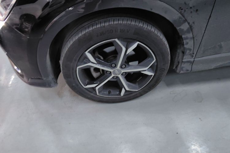Used Audi Q3 Sportback 2020 45 TFSI quattro Fashion Edition Left Front Wheel Hub