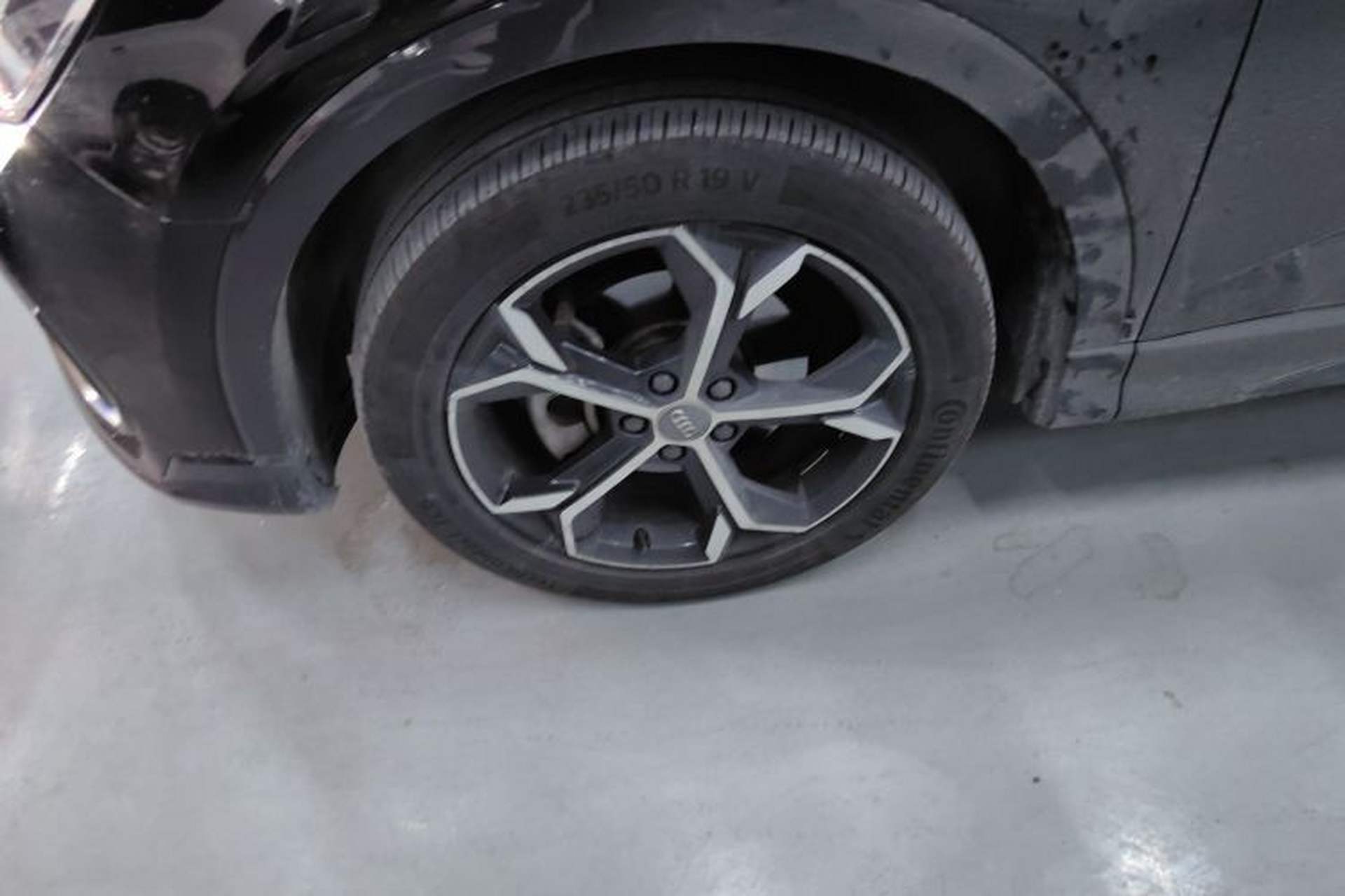Used Audi Q3 Sportback 2020 45 TFSI quattro Fashion Edition Left Front Wheel Hub