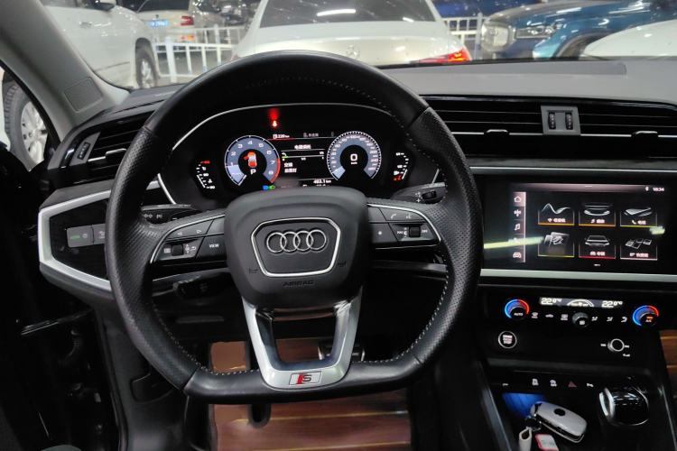 Used Audi Q3 Sportback 2020 45 TFSI quattro Fashion Edition Steering Wheel