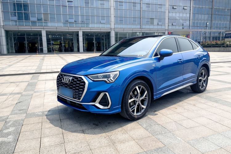 Used Audi Q3 Sportback 2020 40 TFSI Fashion Model Guazi used car, China used car export, Used car for sale, Used cars, Cheapest cars for sale