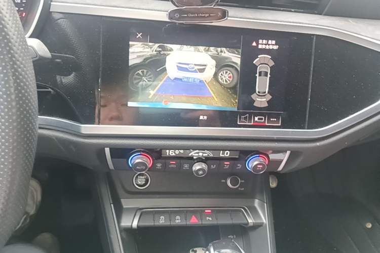 Used Audi Q3 Sportback 2020 40 TFSI Fashion Model Audio And AC Panel