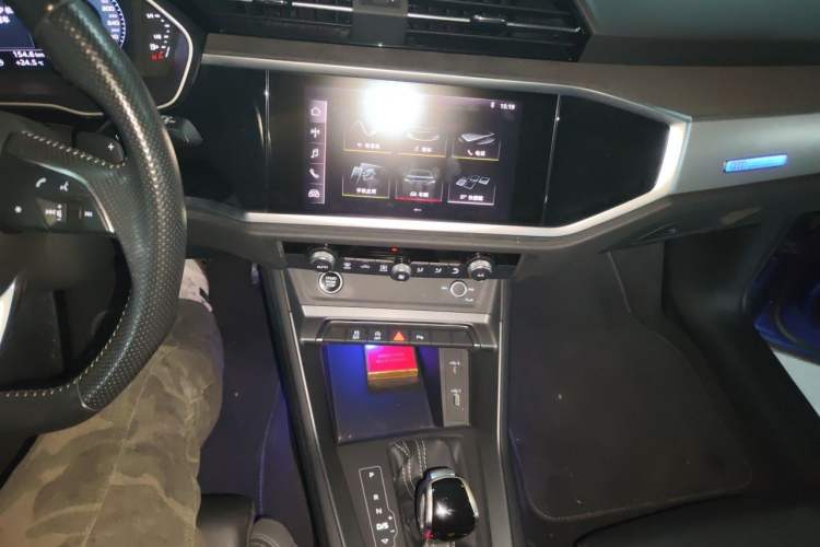 Used Audi Q3 Sportback 2020 40 TFSI Fashion Model Audio And AC Panel