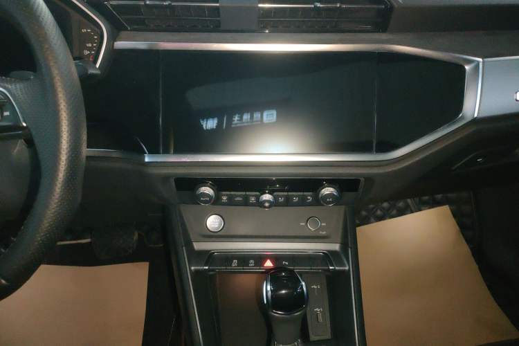Used Audi Q3 Sportback 2020 40 TFSI Fashion Model Audio And AC Panel