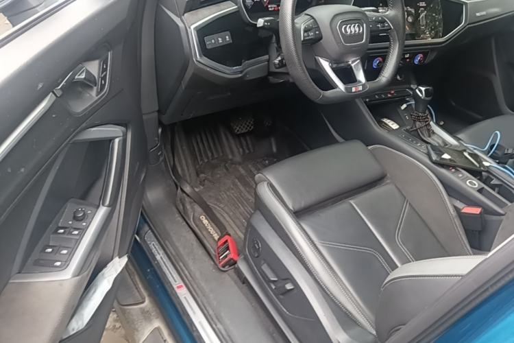 Used Audi Q3 Sportback 2020 40 TFSI Fashion Model Driver Seat