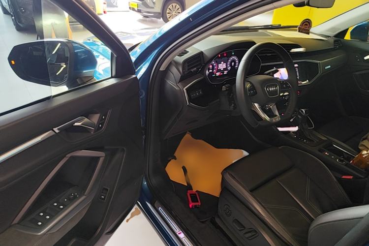 Used Audi Q3 Sportback 2020 40 TFSI Fashion Model Driver Seat
