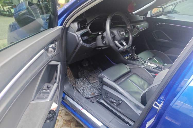 Used Audi Q3 Sportback 2020 40 TFSI Fashion Model Driver Seat