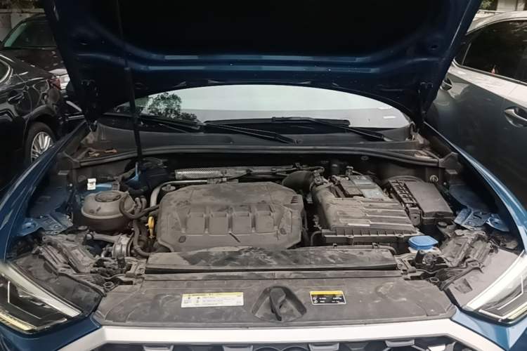 Used Audi Q3 Sportback 2020 40 TFSI Fashion Model Engine Bay