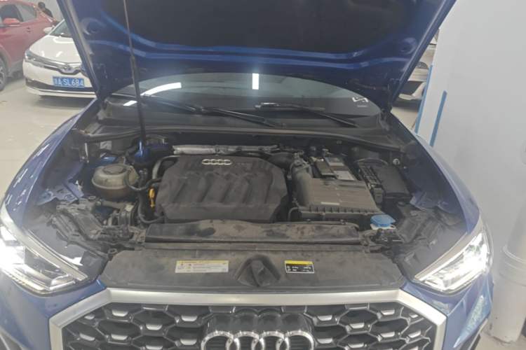 Used Audi Q3 Sportback 2020 40 TFSI Fashion Model Engine Bay