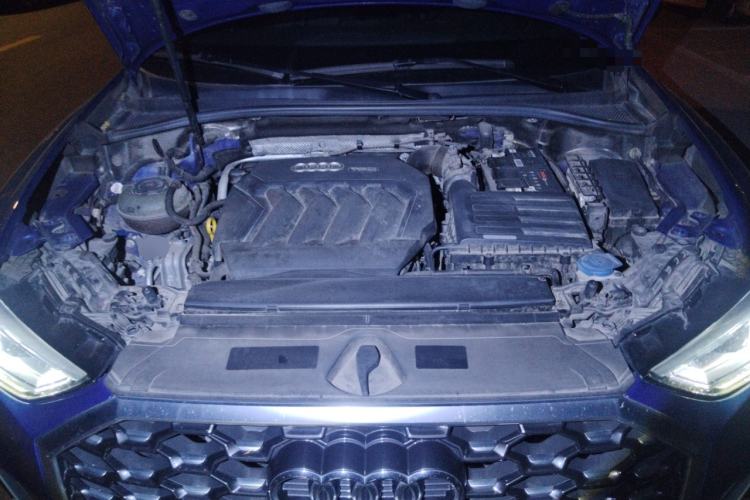 Used Audi Q3 Sportback 2020 40 TFSI Fashion Model Engine Bay