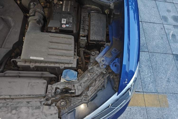 Used Audi Q3 Sportback 2020 40 TFSI Fashion Model Engine Bay Left
