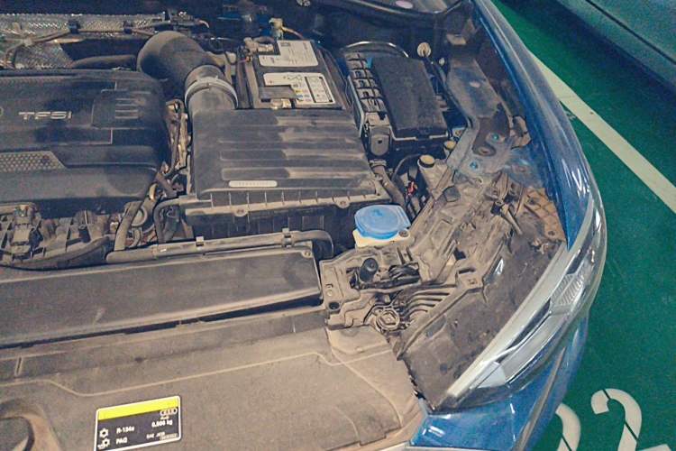 Used Audi Q3 Sportback 2020 45 TFSI quattro Luxury Edition Engine Bay Left