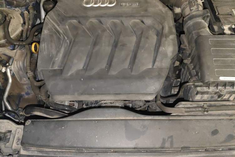 Used Audi Q3 Sportback 2020 40 TFSI Fashion Model Engine Bay