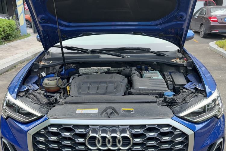 Used Audi Q3 Sportback 2020 40 TFSI Fashion Model Engine Bay