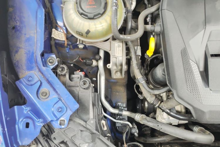 Used Audi Q3 Sportback 2020 40 TFSI Fashion Model Engine Bay Right