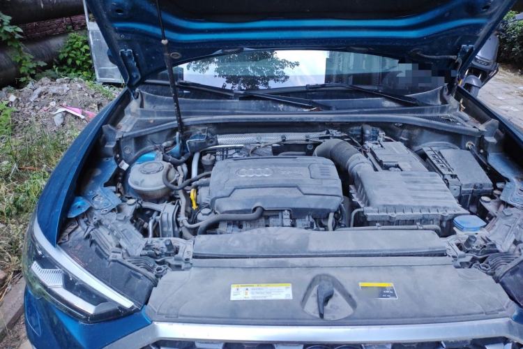 Used Audi Q3 Sportback 2020 45 TFSI quattro Luxury Edition Engine Bay Right